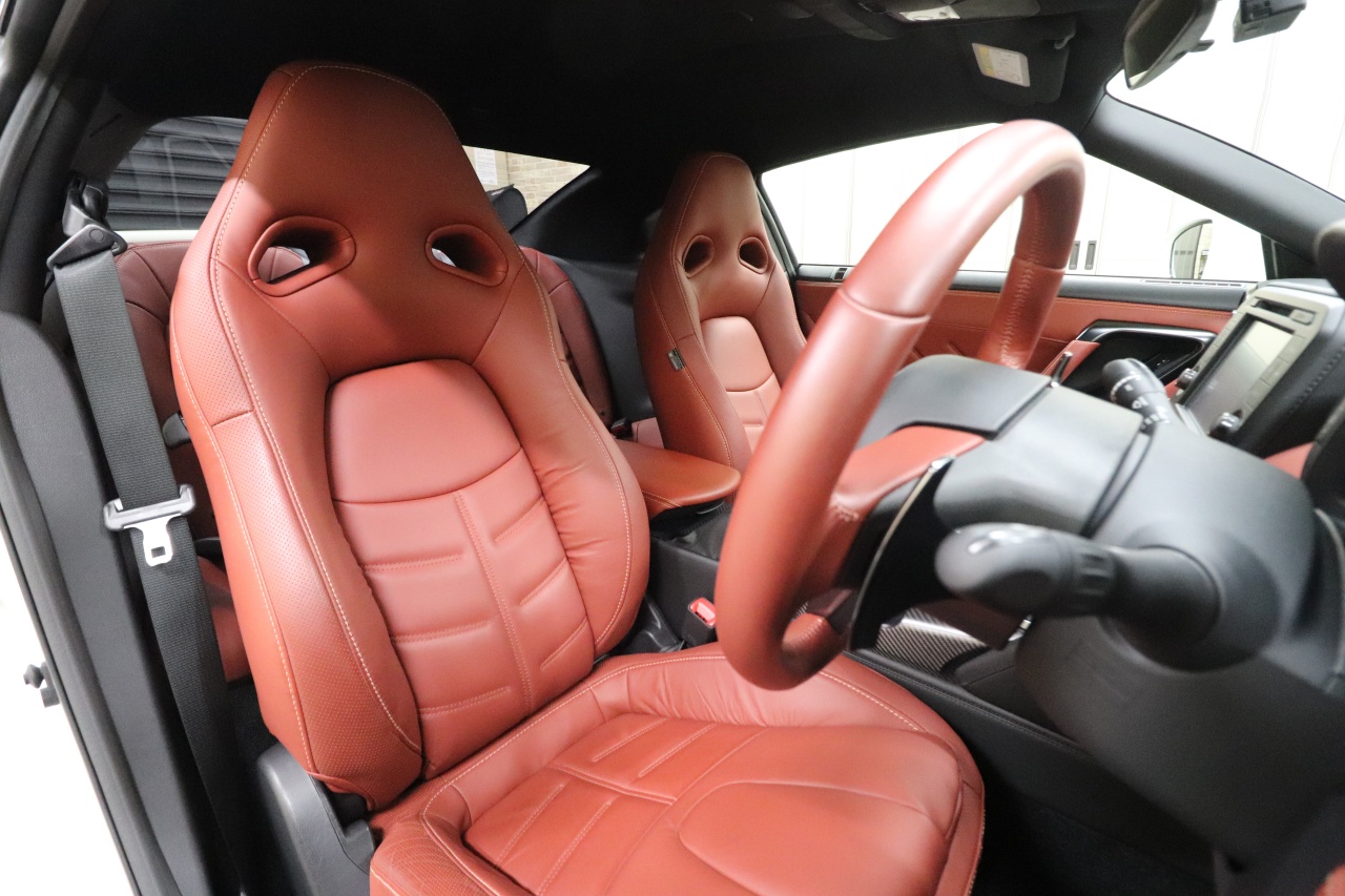 R1 GT-R 3.8 プレミアムエディション 0.8万km MY20 ファッショナブル