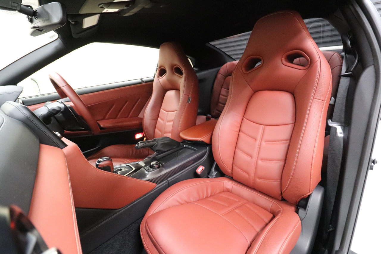 R1 GT-R 3.8 プレミアムエディション 0.8万km MY20 ファッショナブル