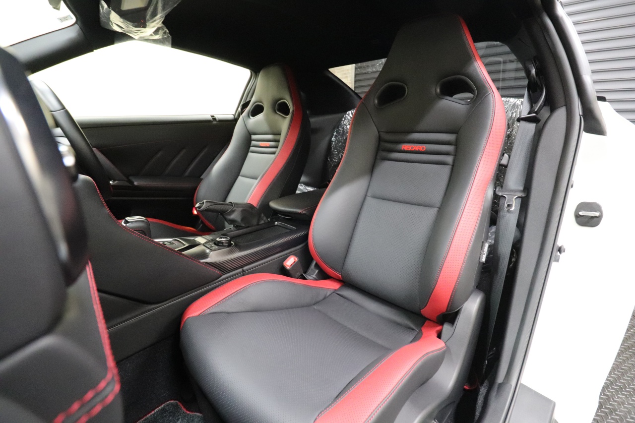 R5 GT-R 3.8 トラックエディションEngineered by nismo 0.1万km MY24 1