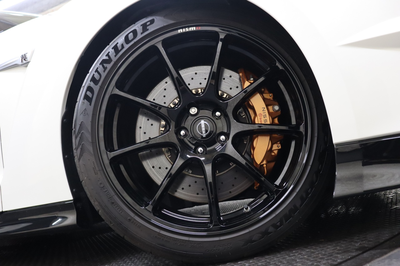 R6 GT-R 3.8 トラックエディションEngineered by nismo 0.4万km MY24