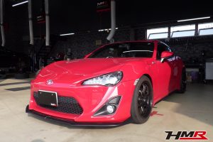 6MT TOM’Sマフラー TRDエアロ装備のトヨタ86(ZN6)2.0GTの納車前点検整備を行いました