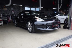 6MT RECARO2脚 純正19インチ装備のフェアレディZ(Z34)の納車前点検整備を行いました