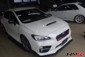 STIフルエアロ リアウイング装備のWRX STI(VAB)の納車前点検整備を行いました